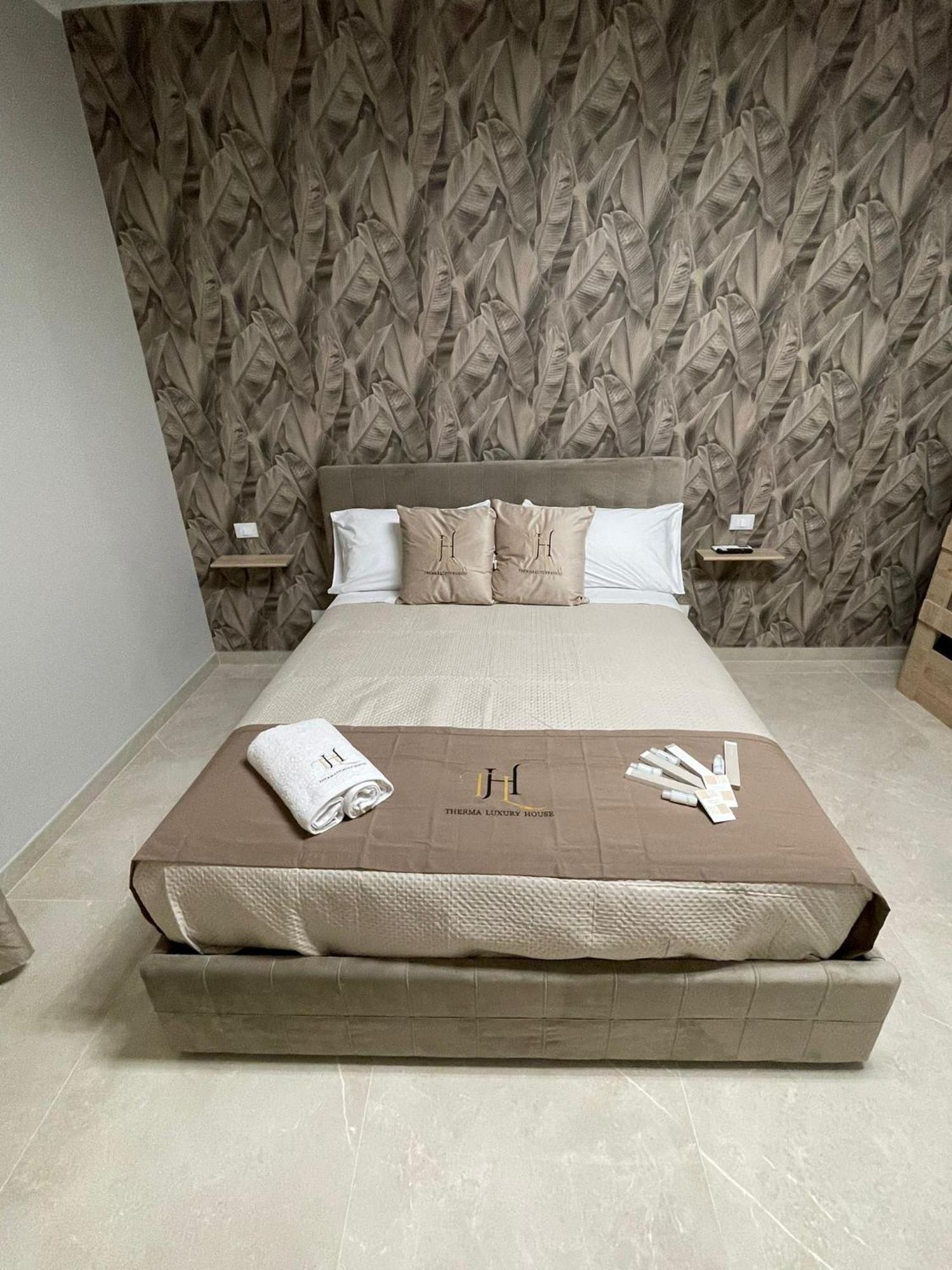Therma Luxury House Термолі Екстер'єр фото
